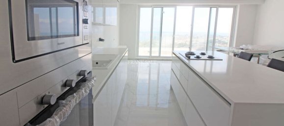 1 bedroom Penthouse in Mellieha, Malta No. 11244 2