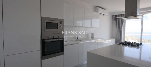 1 bedroom Penthouse in Mellieha, Malta No. 11244 4