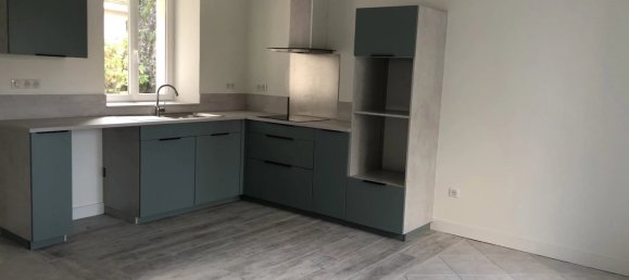 3 Schlafzimmer Haus in Amboise, France, Nr. 53570 8