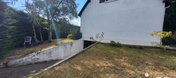 Casa de 3 dormitorios en Joue-les-Tours, France No. 262210 2