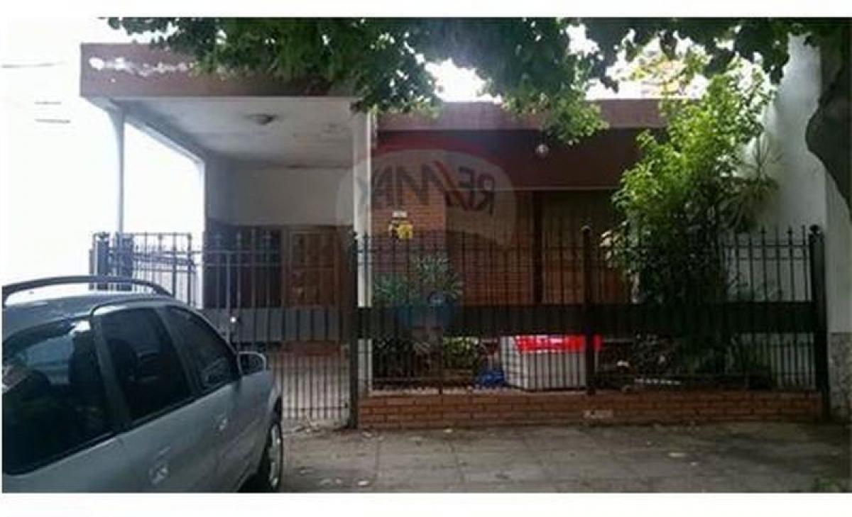 4 Schlafzimmer Haus in Moron, Argentina, Nr. 4155