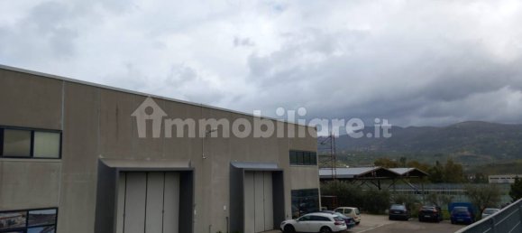 2 rooms Warehouse in Rende, Italy No. 161663 3