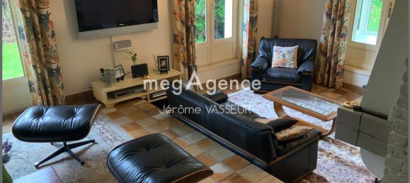 4 bedrooms House in Saint-Leonard, France No. 222275 2