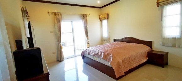 5 bedrooms Cafe / restaurant in Bang Lamung, Thailand No. 277 27