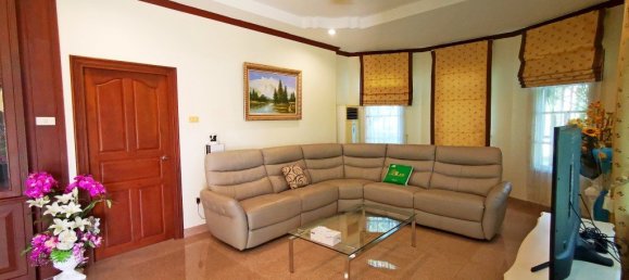 5 bedrooms Cafe / restaurant in Bang Lamung, Thailand No. 277 8