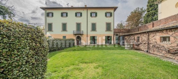 2 bedrooms Apartment in Cortona, Italy No. 128055 4