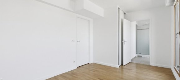 4 bedrooms Duplex in Issy-les-Moulineaux, France No. 328885 9