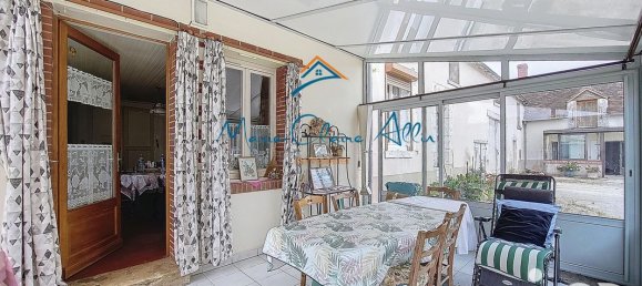 2 Schlafzimmer Haus in Huisseau-sur-Cosson, France, Nr. 250818 3