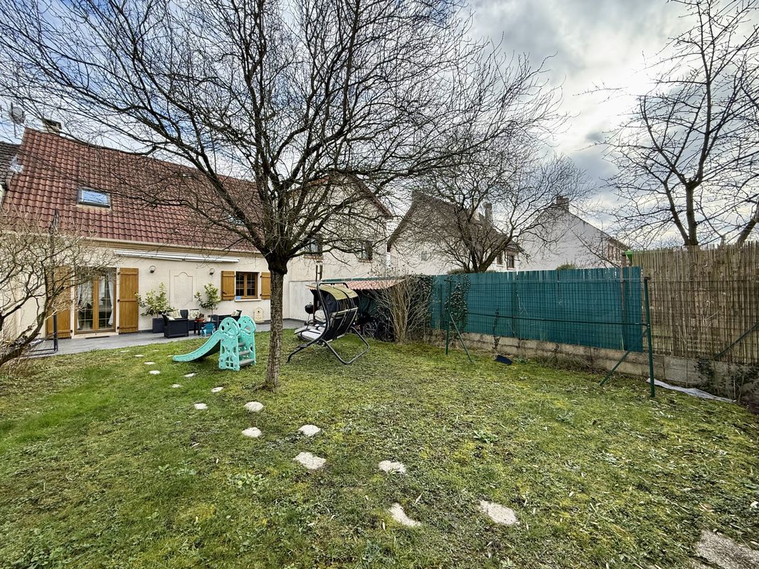 3 Schlafzimmer Haus in Villeparisis, France, Nr. 151563