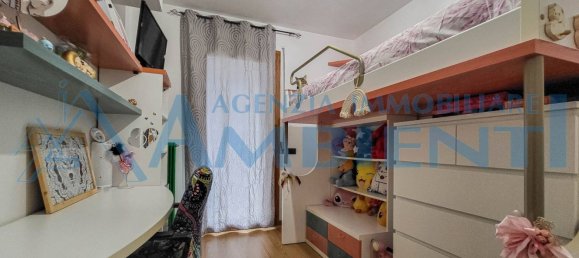 5 rooms Apartment in Casier, Italy No. 263899 19