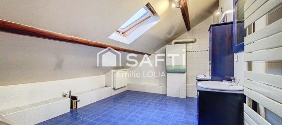 1 bedroom Apartment in Nilvange, France No. 46168 47