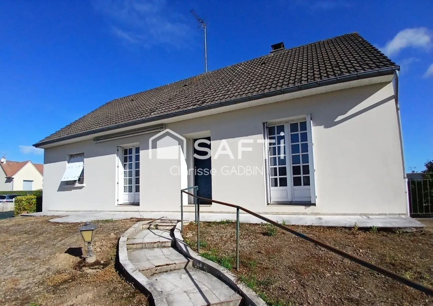 5 Schlafzimmer Haus in Chateau-Gontier, France, Nr. 346906