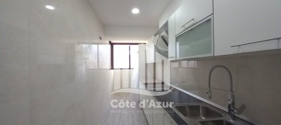 3 Schlafzimmer Doppelhaus in Costa da Caparica, Portugal, Nr. 30468 9