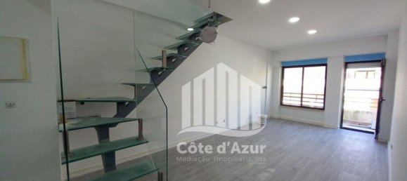 3 Schlafzimmer Doppelhaus in Costa da Caparica, Portugal, Nr. 30468 2
