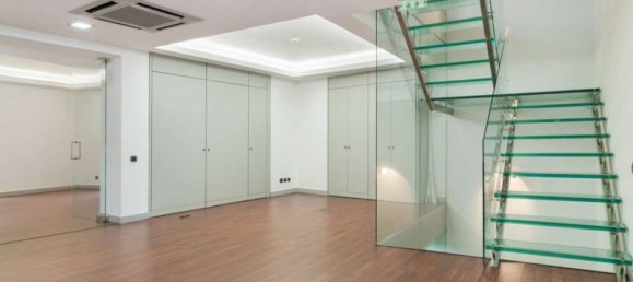 9 bedrooms Office in Lisbon, Portugal No. 91958 4