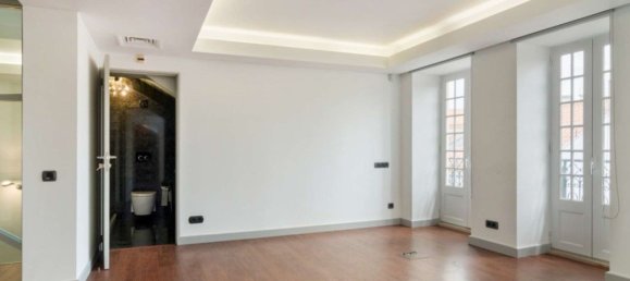 9 bedrooms Office in Lisbon, Portugal No. 91958 19