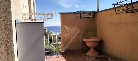 3 Schlafzimmer Wohnung in Celle Ligure, Italy, Nr. 219007 8