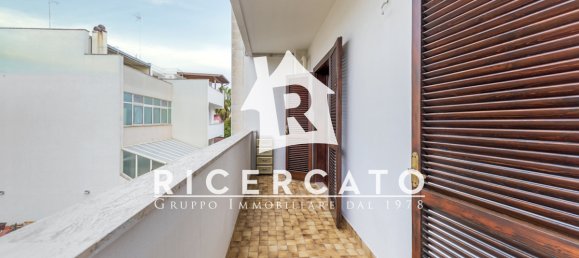 Apartamento de 2 dormitorios en Lecce, Italy No. 61941 16