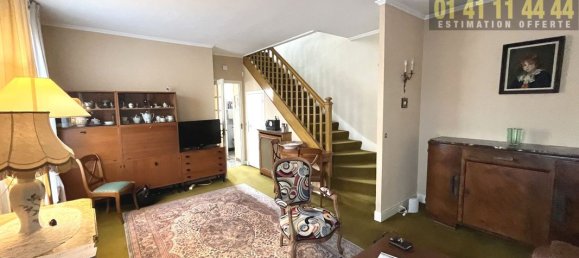 2 bedrooms House in Colombes, France No. 169546 2