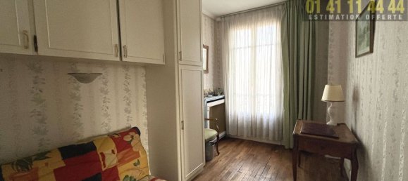 2 bedrooms House in Colombes, France No. 169546 7