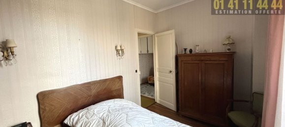 2 bedrooms House in Colombes, France No. 169546 6