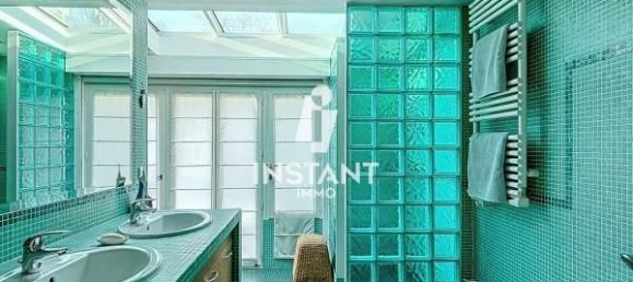 5 bedrooms House in Neuilly-Plaisance, France No. 161872 25