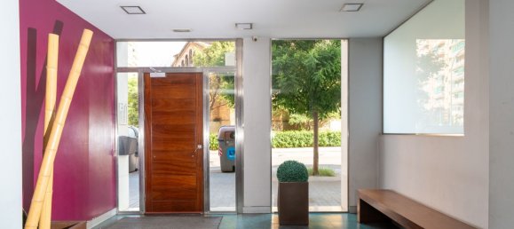 Apartamento T3 em L'Hospitalet de Llobregat, Spain N.º 160939 2