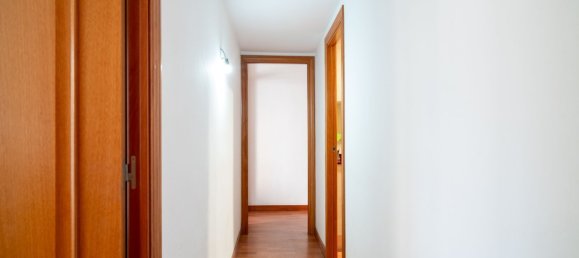 Apartamento T3 em L'Hospitalet de Llobregat, Spain N.º 160939 20