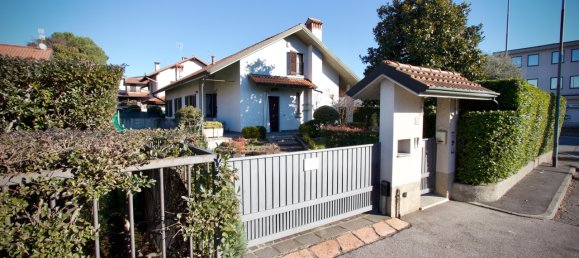 7غرفة فيلا في Bernareggio, Italy رقم 143164 41