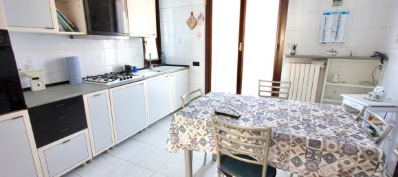 7غرفة فيلا في Bernareggio, Italy رقم 143164 8