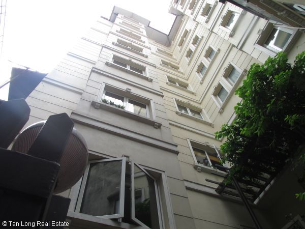 2 Schlafzimmer Wohnung in Hoan Kiem, Vietnam, Nr. 4956