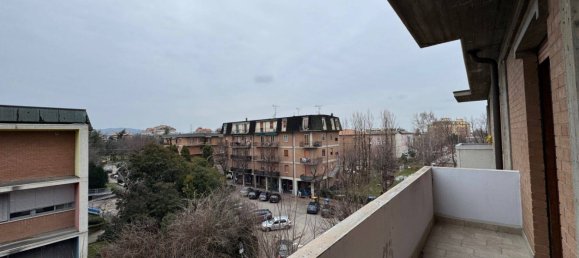 4 rooms Apartment in Sassuolo, Italy No. 29394 6