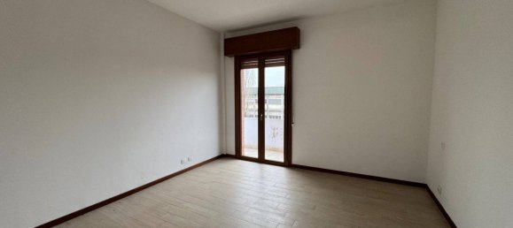 4 rooms Apartment in Sassuolo, Italy No. 29394 28