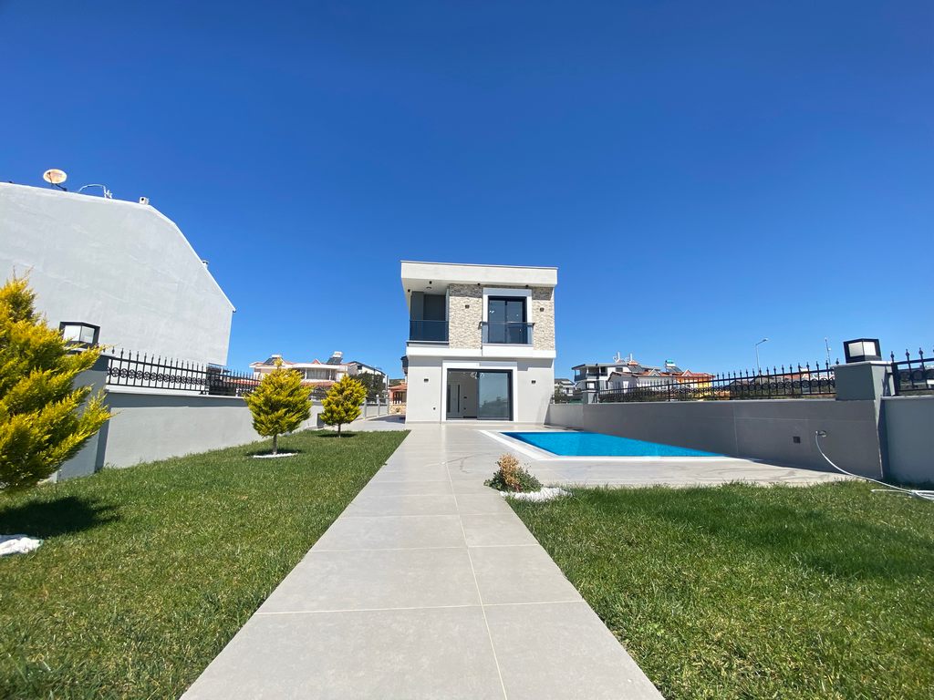 Villa 3+1 in Didim, Turkey, Nr. 21877