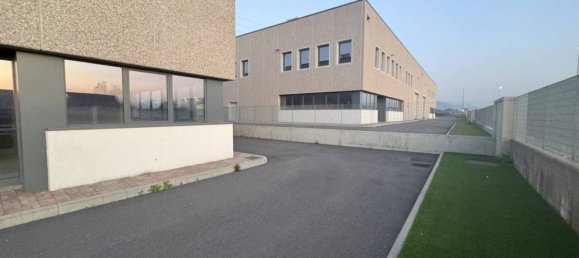 1 room Warehouse in Rovato, Italy No. 125163 11