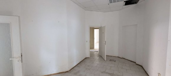 15 rooms Building in Erzgebirgskreis, Germany No. 59997 2