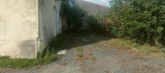 1 bedroom House in Saint-Fulgent, France No. 291454 2