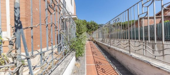 3 chambres Appartement à Rome, Italy No. 318671 2