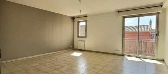 2 chambres Appartement à Carqueiranne, France No. 332070 2