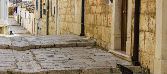 5 rooms Apartment in Lecce, Italy No. 291240 15