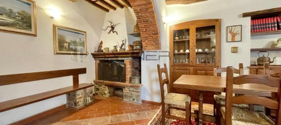 Casa de 9 habitaciónes en Camaiore, Italy No. 299714 6