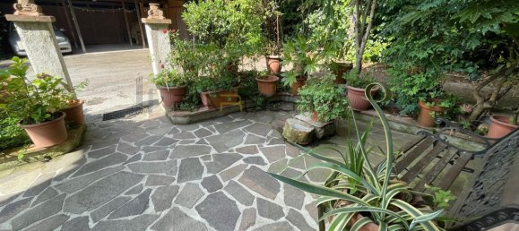 Casa de 9 habitaciónes en Camaiore, Italy No. 299714 35