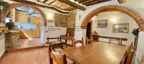 Casa de 9 habitaciónes en Camaiore, Italy No. 299714 44