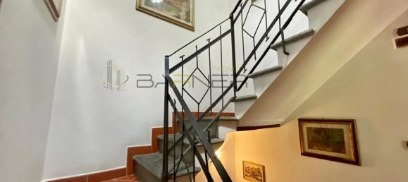 Casa de 9 habitaciónes en Camaiore, Italy No. 299714 27