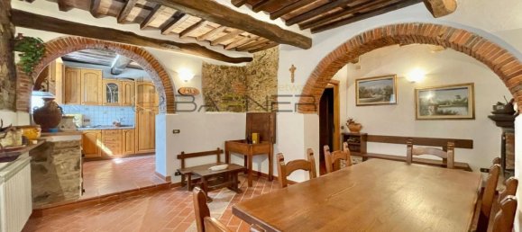 Casa de 9 habitaciónes en Camaiore, Italy No. 299714 39