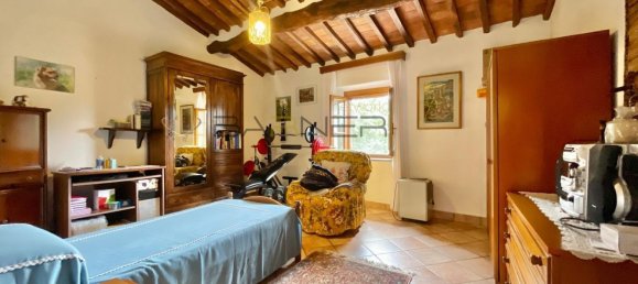 Casa de 9 habitaciónes en Camaiore, Italy No. 299714 29