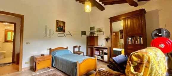 Casa de 9 habitaciónes en Camaiore, Italy No. 299714 18