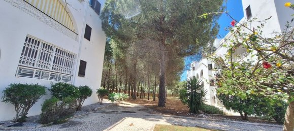 2 bedrooms Apartment in Guia, Portugal No. 323331 2