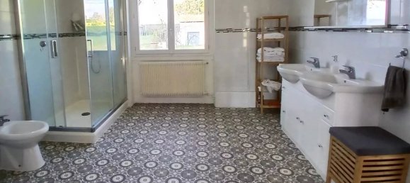 5 bedrooms House in Dordogne, France No. 335760 6