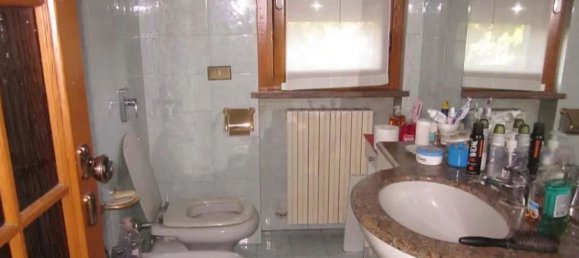 3 bedrooms Villa in Garlasco, Italy No. 168599 14